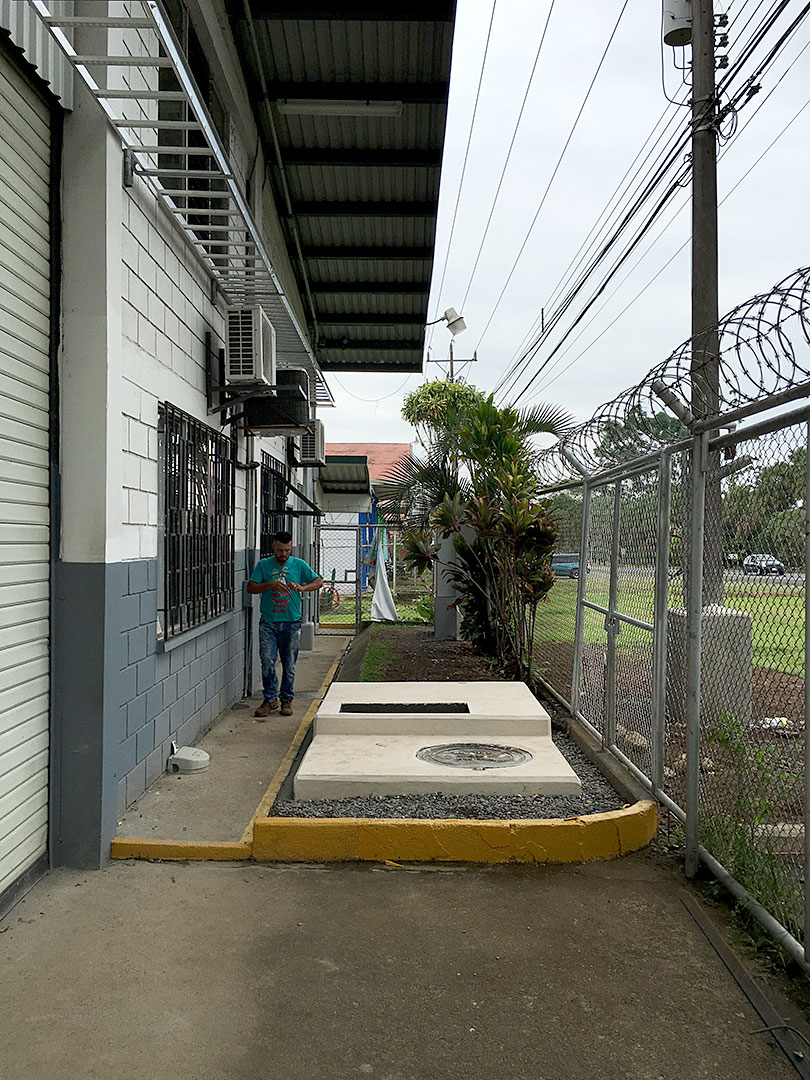 Instalacion De Acometida Electrica Primaria Y Secundaria Cotisa